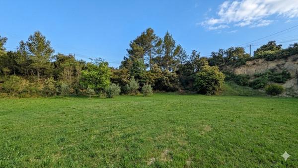 Terrain à bâtir 3000m² avec permis
