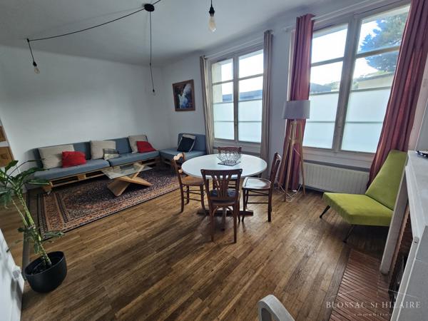 POITIERS CENTRE-VILLE secteur gare, appartement T3 meublé avec jardinet et cave.