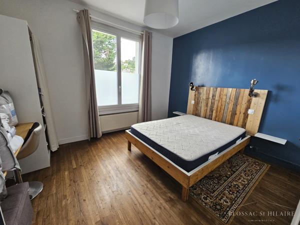 POITIERS CENTRE-VILLE secteur gare, appartement T3 meublé avec jardinet et cave.