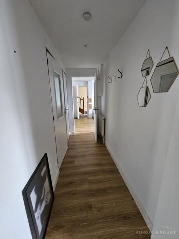 POITIERS CENTRE-VILLE secteur gare, appartement T3 meublé avec jardinet et cave.