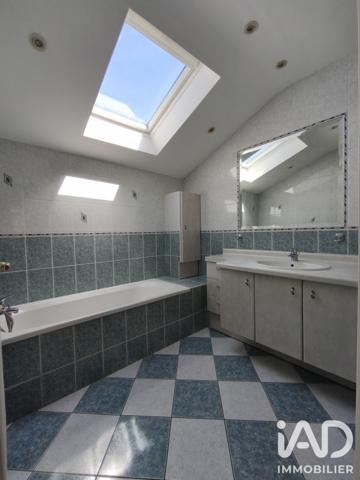 Maison à vendre 4 pièces 98 m² Le Plessis-Grammoire