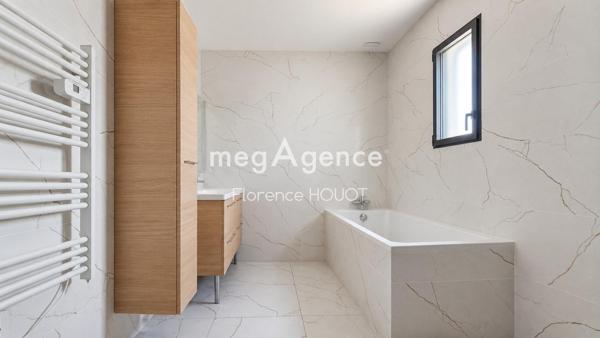 Maison à CHOLET, 49300 - 7 pièces 160m²