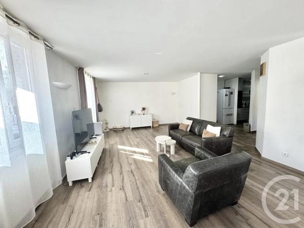 Appartement T5 à vendre  5 pièces - 99,70 m 2   ST FONS  - 69