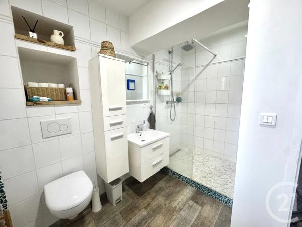 Appartement T5 à vendre  5 pièces - 99,70 m 2   ST FONS  - 69
