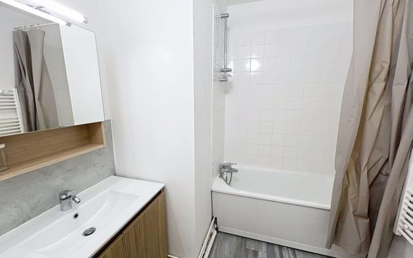 Appartement à louer    1 pièce •  Joué-lès-Tours