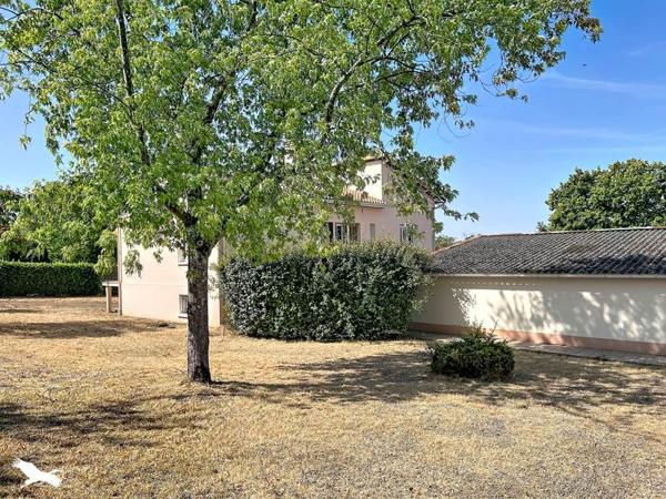 Maison 210 396 € Nersac 6 p 178 m² DPE F