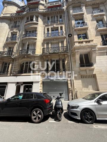 Local commercial Paris 1 pièce(s) 47 m2