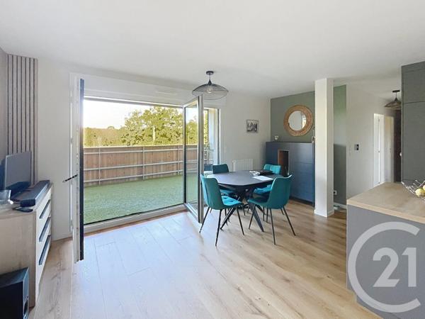 Appartement F3 à vendre  3 pièces - 66 m 2   BETTON  - 35