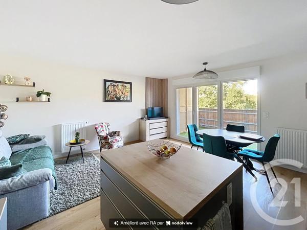Appartement F3 à vendre  3 pièces - 66 m 2   BETTON  - 35