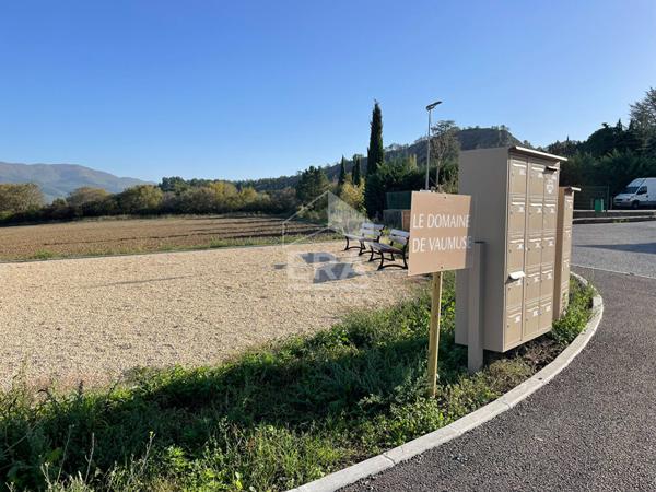 EXCLUSIVITE ERA- Terrain à vendre à Aubignosc 692m²