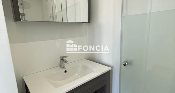 Location Appartement 3 pièces 64.84 m² - Grenoble 38000