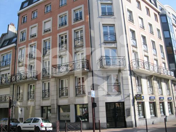 Location 1 Pieces 35 59800 Lille 07 0259 02 0323