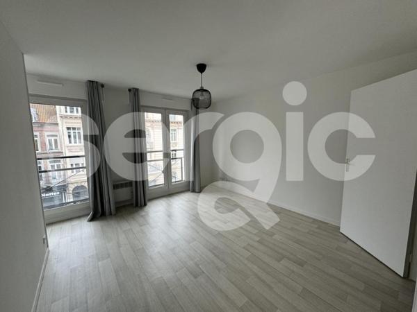 Location 1 Pieces 35 59800 Lille 07 0259 02 0323
