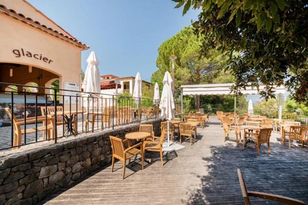 INVESTISSEMENT LOCATIF – GROSPIERRES – Résidence Tourisme Pierre & Vacances Village Le Rouret - 6,15 % de rentabilité