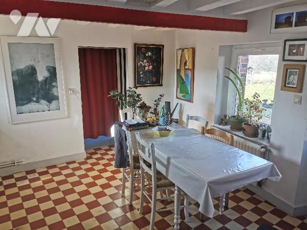 Une maison d'habitation