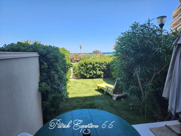 Canet-en-Roussillon (66140) 1ère LIGNE Studio Cabine de 26 m² avec terrasse de 30 m² face à la mer, avec parking aérien privatif à 200