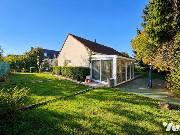 TOURS NORD - MAISON DE PLAIN-PIED - 3 CHAMBRES - GARAGE - JARDIN
Secteur Douets / Milletière