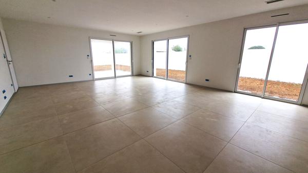 Maison neuve proche océan