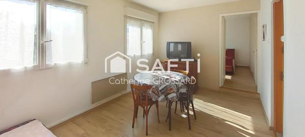 Maison de 127 m² séparée en 2 logements à Merville