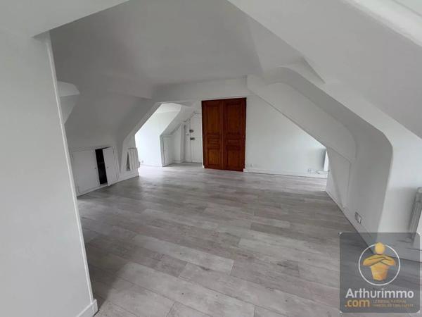 Vente                                                      Appartement
                        
                     1 pièces                      30 m2                     à Chelles