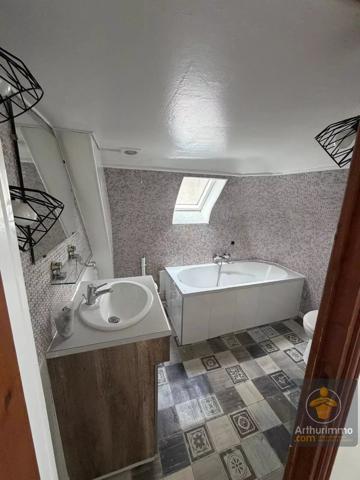 Vente                                                      Appartement
                        
                     1 pièces                      30 m2                     à Chelles