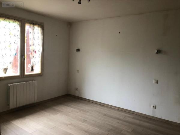 Maison individuelle à vendre à Huelgoat dans le Finistère (29690), ref : 29064-1082751