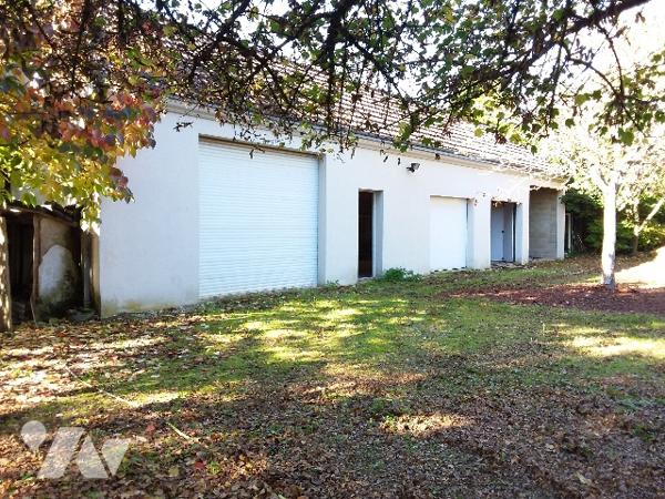 MAISON DE QUALITE PROCHE CENTRE VILLE COUR-CHEVERNY ET A 10 MNS DE BLOIS