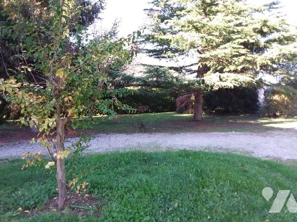 MAISON DE QUALITE PROCHE CENTRE VILLE COUR-CHEVERNY ET A 10 MNS DE BLOIS