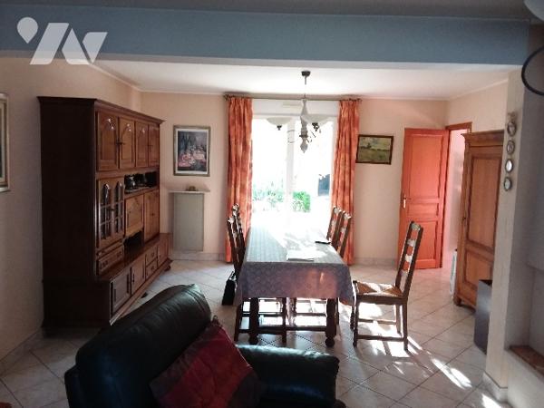 MAISON DE QUALITE PROCHE CENTRE VILLE COUR-CHEVERNY ET A 10 MNS DE BLOIS