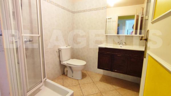 Grande Maison Familiale à St Christophe-Vallon Aveyron