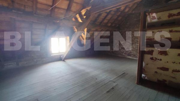 Grande Maison Familiale à St Christophe-Vallon Aveyron