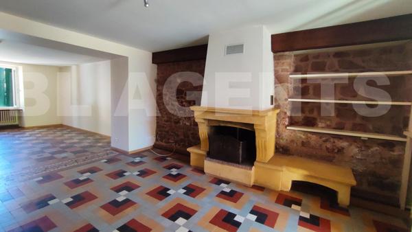 Grande Maison Familiale à St Christophe-Vallon Aveyron