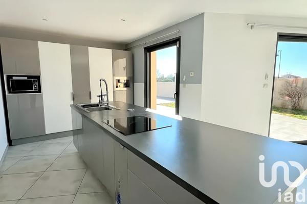 Maison à vendre 7 pièces 184 m² Bernis