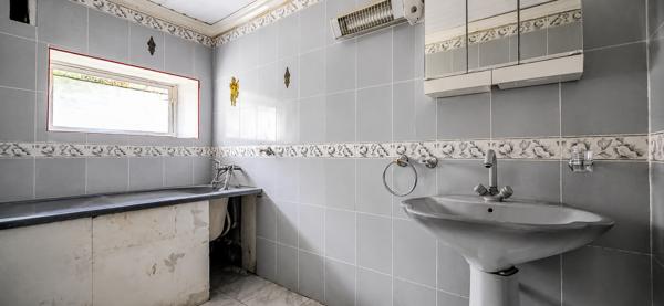 MAISON DE VILLE EN PIERRE À RÉNOVER AVEC POTENTIEL Détails des diagnostics énergétiques