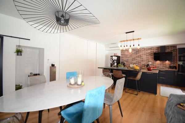 Maison à vendre 6 pièces ANGOULEME centre 3 chambres, bureau, jardin, garage, piscine