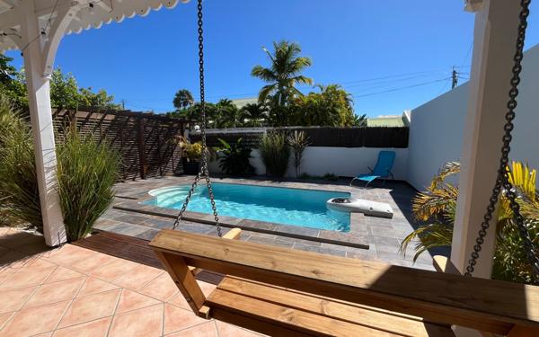 Maison à vendre    4 pièces • 111 m2 Saint-François