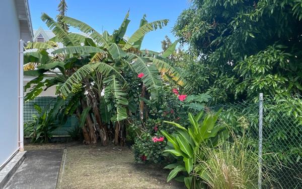 Maison à vendre    4 pièces • 111 m2 Saint-François