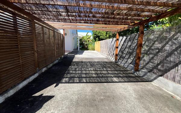 Maison à vendre    4 pièces • 111 m2 Saint-François