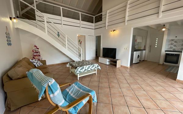 Maison à vendre    4 pièces • 111 m2 Saint-François