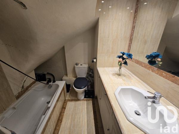 Appartement 2 pièces de 33 m² à Le Cannet (06110)