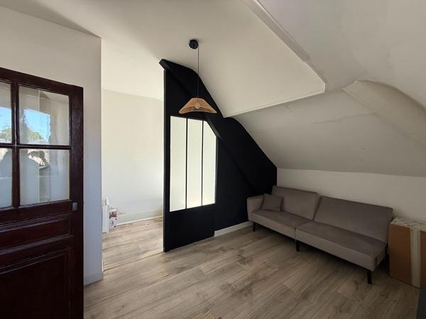 Immeuble 3 pièces 63 m2
