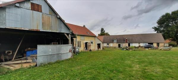 Corps de ferme à vendre à Langé dans l'Indre (36600), ref : 021/1521