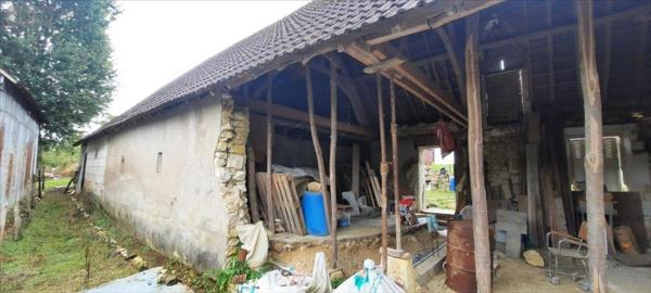 Corps de ferme à vendre à Langé dans l'Indre (36600), ref : 021/1521