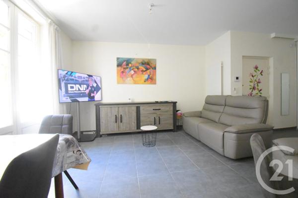 Appartement F3 à vendre  3 pièces - 65,98 m2 VICHY - 03