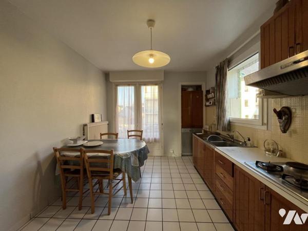 Maison d’habitation sur sous-sol