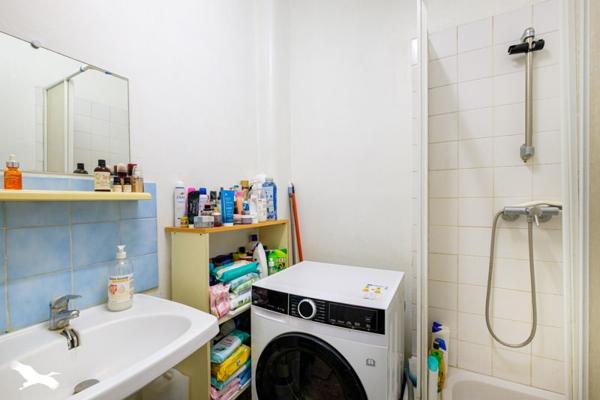 Appartement à vendre 318 000 € Lyon 07 3 p 76 m² DPE E