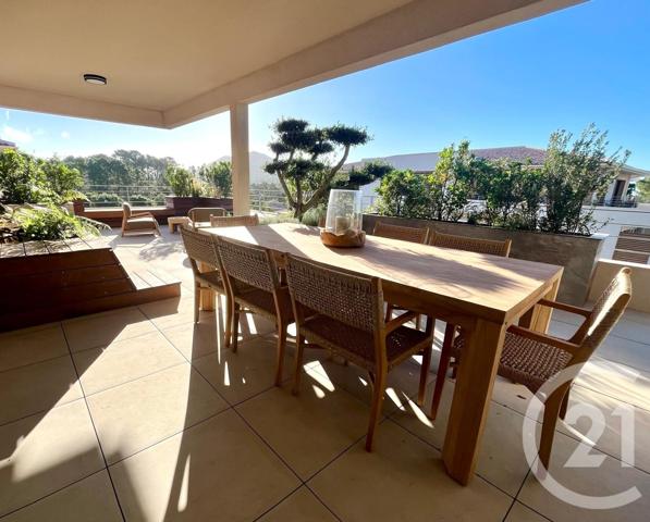 Appartement à vendre  4 pièces - 102 m2 LECCI - 201