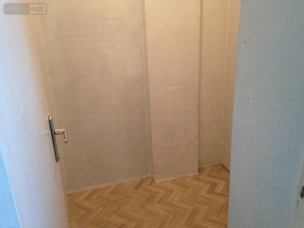 Appartement à louer à Pont-de-l'Arche dans l'Eure (27340), ref : 27063-219821