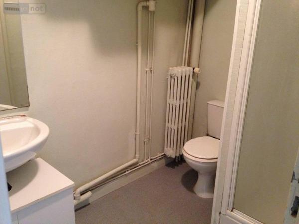 Appartement à louer à Pont-de-l'Arche dans l'Eure (27340), ref : 27063-219821