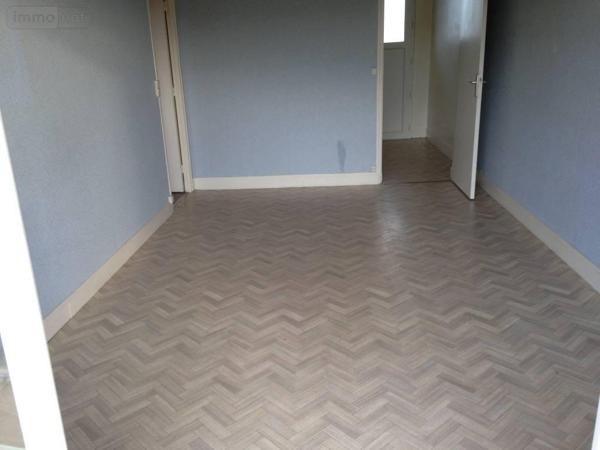 Appartement à louer à Pont-de-l'Arche dans l'Eure (27340), ref : 27063-219821